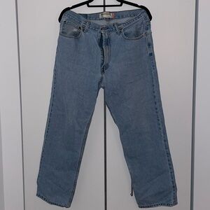 Vintage Levi’s Relaxed Fit 550